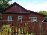 Продам деревяный дом с большим участком почти в центре... Оголошення Bazarok.ua