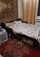 Киев,Дарницкий р-н,отдам старый диван бесплатно, самовывоз... Оголошення Bazarok.ua