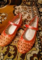 Продам детскую обувь б/у... оголошення Bazarok.ua