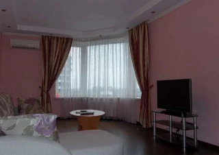Квартира 1-кімн. оренда Киев, Дарницкий &ndash; 56 м&sup2;... Оголошення Bazarok.ua