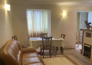 Квартира 3-кімн. оренда Киев, Шевченковский &ndash; 75 м&sup2;... Оголошення Bazarok.ua