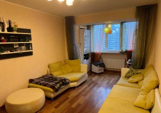 Квартира 3-кімн. оренда Киев, Деснянский &ndash; 90 м&sup2;... Оголошення Bazarok.ua