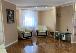 Квартира 4-кімн. продаж Житомир, Центр &ndash; 90 м&sup2;... Оголошення Bazarok.ua