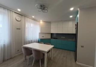 Квартира 4-кімн. продаж Софиевская Борщаговка &ndash; 100 м&sup2;... Объявления Bazarok.ua