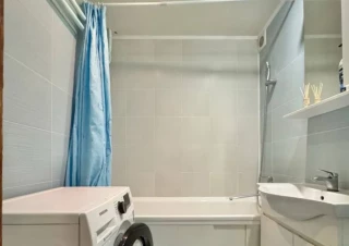 Квартира 3-кімн. продаж Киев, Голосеевский &ndash; 72 м&sup2;... Объявления Bazarok.ua