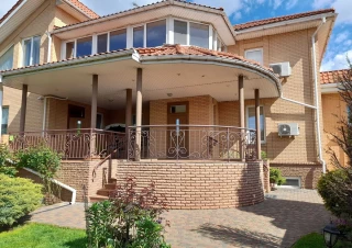 Будинок продаж Софиевская Борщаговка &ndash; 550 м&sup2;... Объявления Bazarok.ua