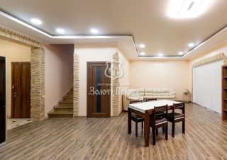 Будинок продаж Вита-Почтовая &ndash; 200 м&sup2;... Объявления Bazarok.ua