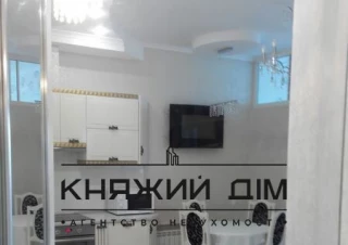 Квартира 2-кімн. оренда Киев, Шевченкiвський р-н &ndash; 20 м&sup2;... Объявления Bazarok.ua