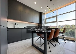 Квартира 4-кімн. продаж Харьков, Шевченковский &ndash; 103 м&sup2;... Оголошення Bazarok.ua