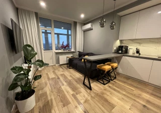 Квартира 2-кімн. продаж Киев, Голосеевский &ndash; 75 м&sup2;... Оголошення Bazarok.ua