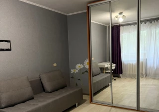Квартира 1-кімн. продаж Киев, Святошинский &ndash; 13.2 м&sup2;... Оголошення Bazarok.ua